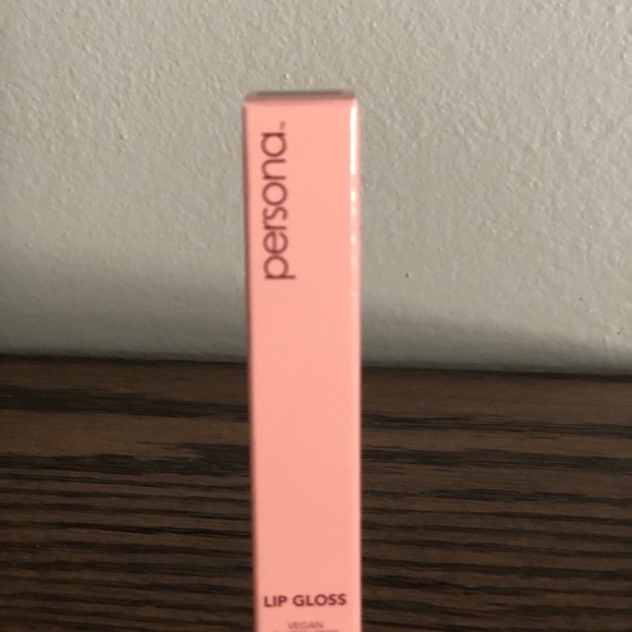 Persona  Cosmetics Lip Gloss - Picture 5 of 5